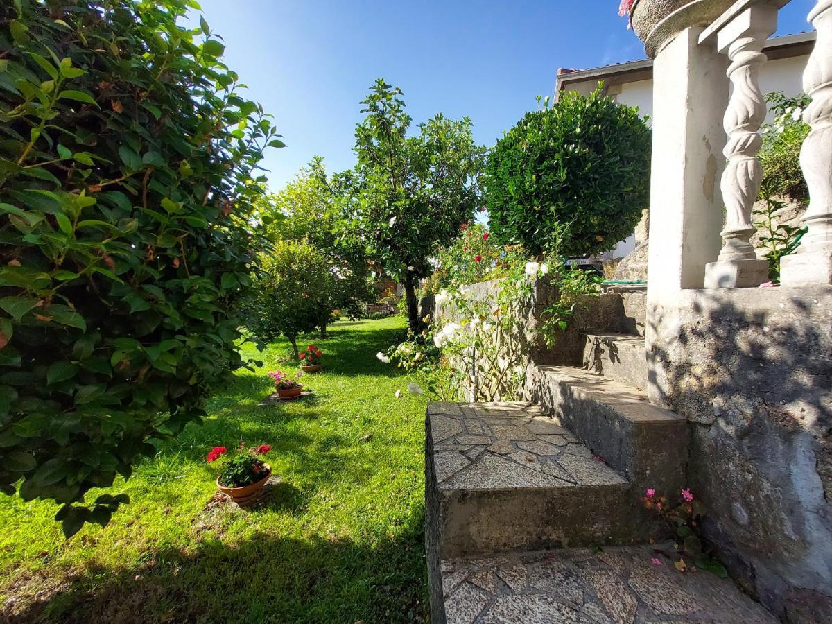 Отель Castelo Dos Sonhos Valadares  Экстерьер фото